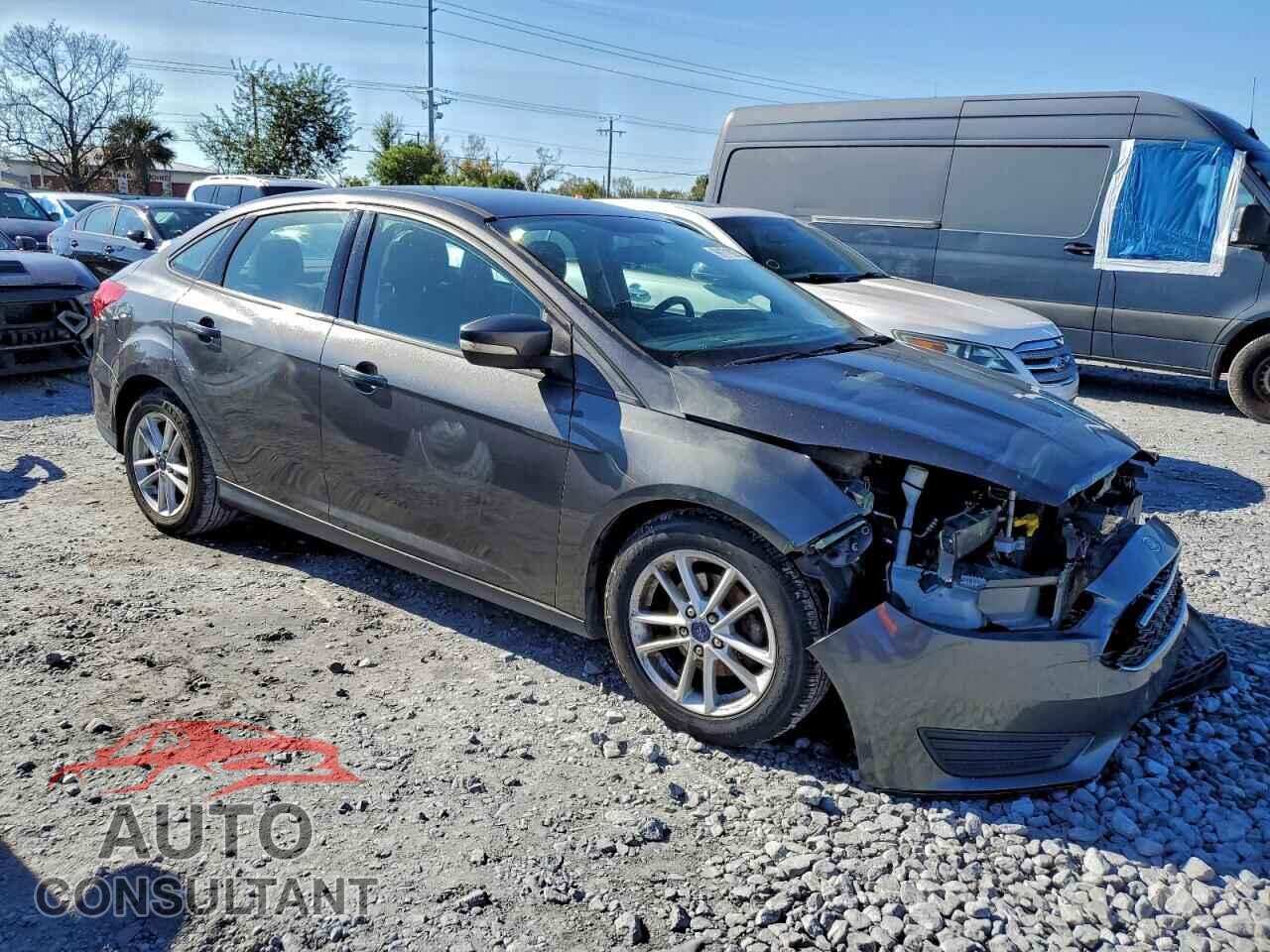 FORD FOCUS 2015 - 1FADP3F24FL211481