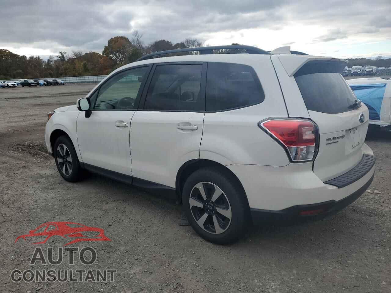 SUBARU FORESTER 2018 - JF2SJAEC1JH485512