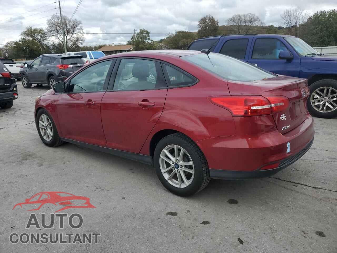 FORD FOCUS 2017 - 1FADP3F20HL330938