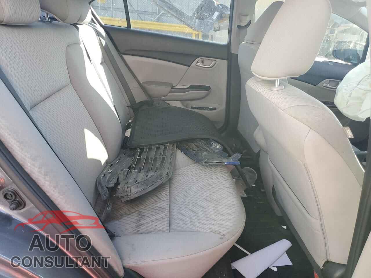 HONDA CIVIC 2015 - 2HGFB2F55FH507565