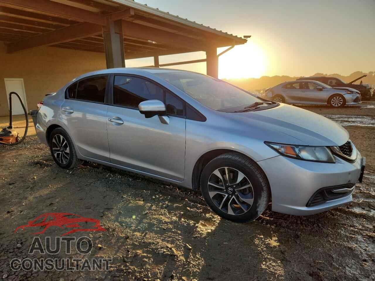 HONDA CIVIC 2015 - 19XFB2F84FE043530