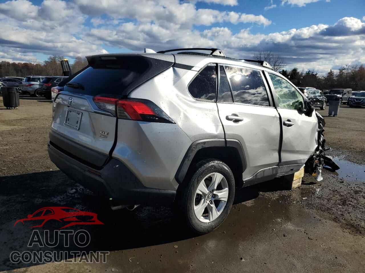 TOYOTA RAV4 2019 - JTMP1RFV6KD040307