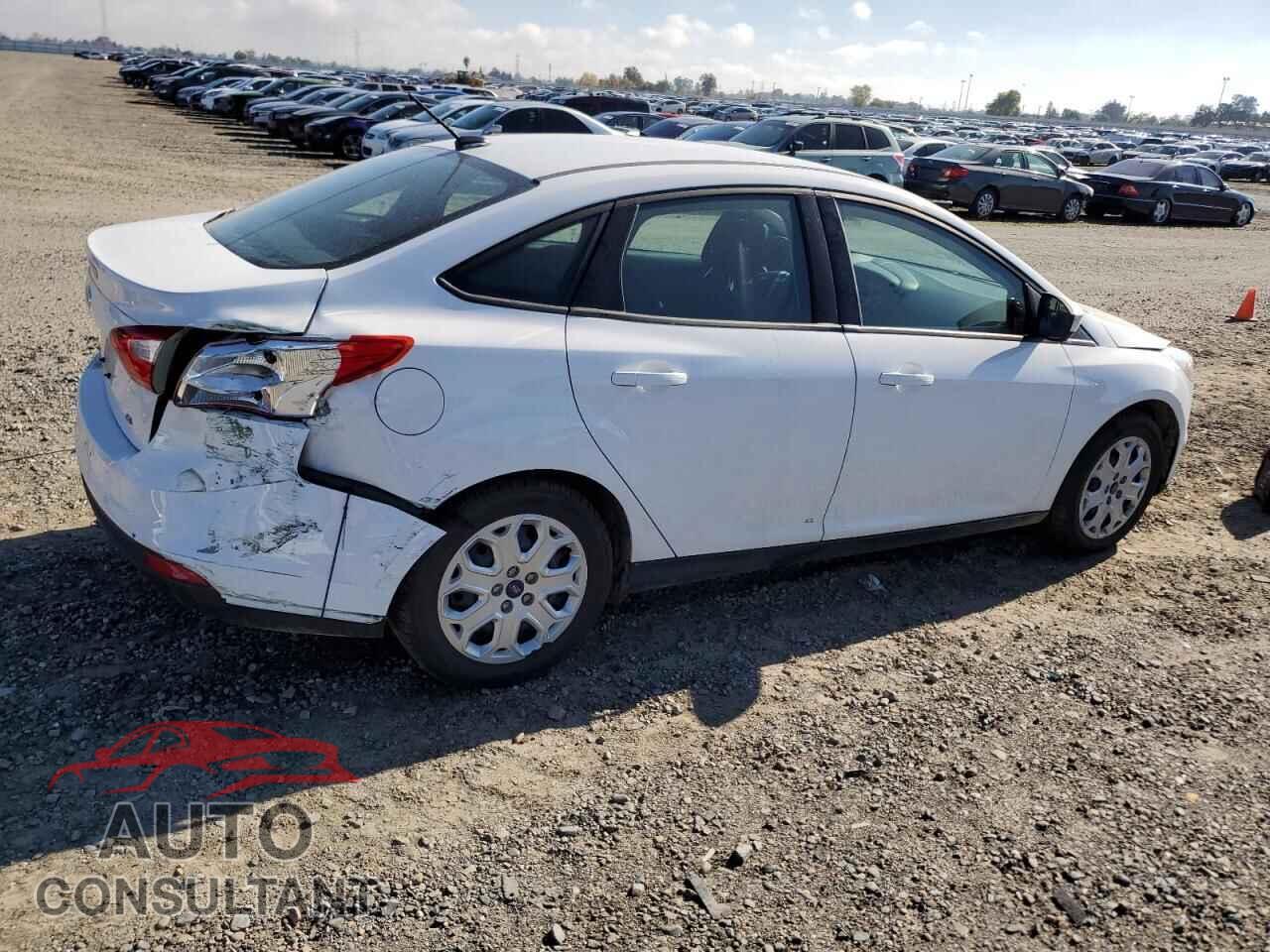 FORD FOCUS 2012 - 1FAHP3F28CL344614