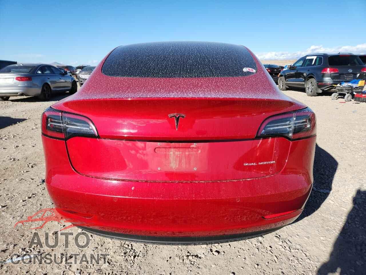 TESLA MODEL 3 2018 - 5YJ3E1EB4JF129666