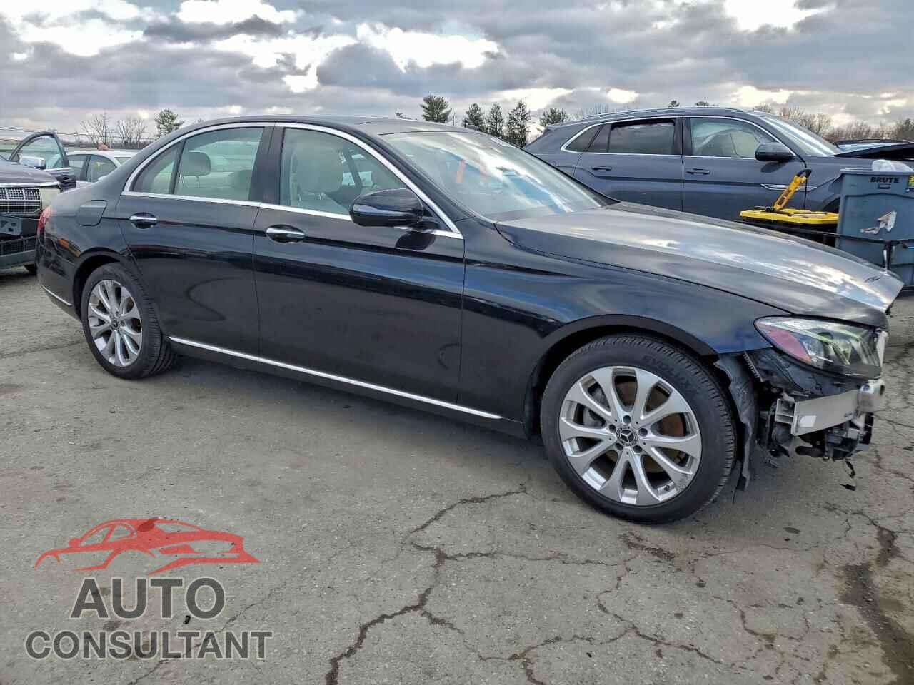 MERCEDES-BENZ E-CLASS 2018 - WDDZF4KB4JA362197