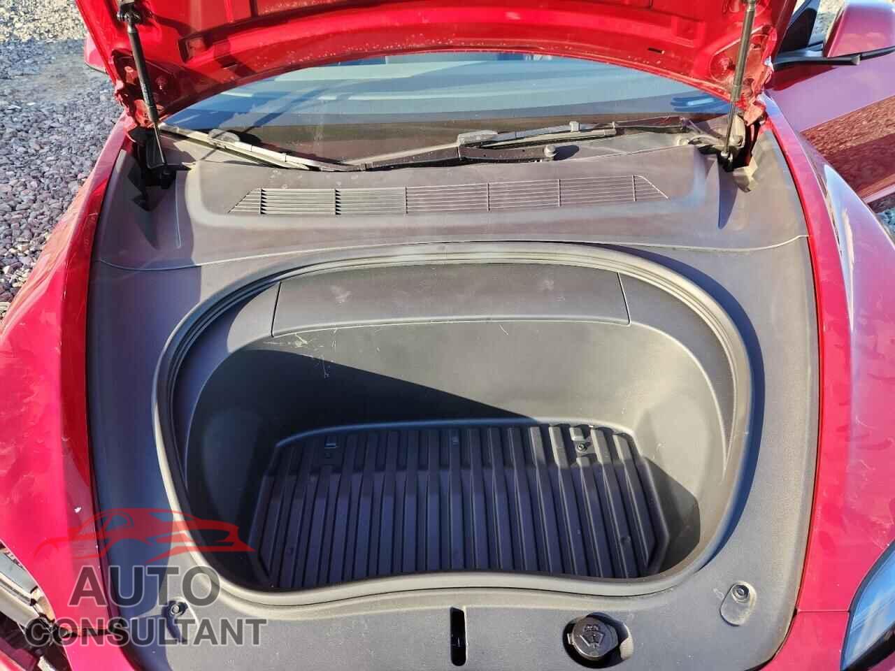 TESLA MODEL 3 2024 - 5YJ3E1EB4RF817470