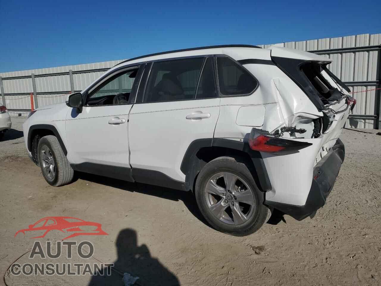 TOYOTA RAV4 2023 - 2T3W1RFV3PC215913