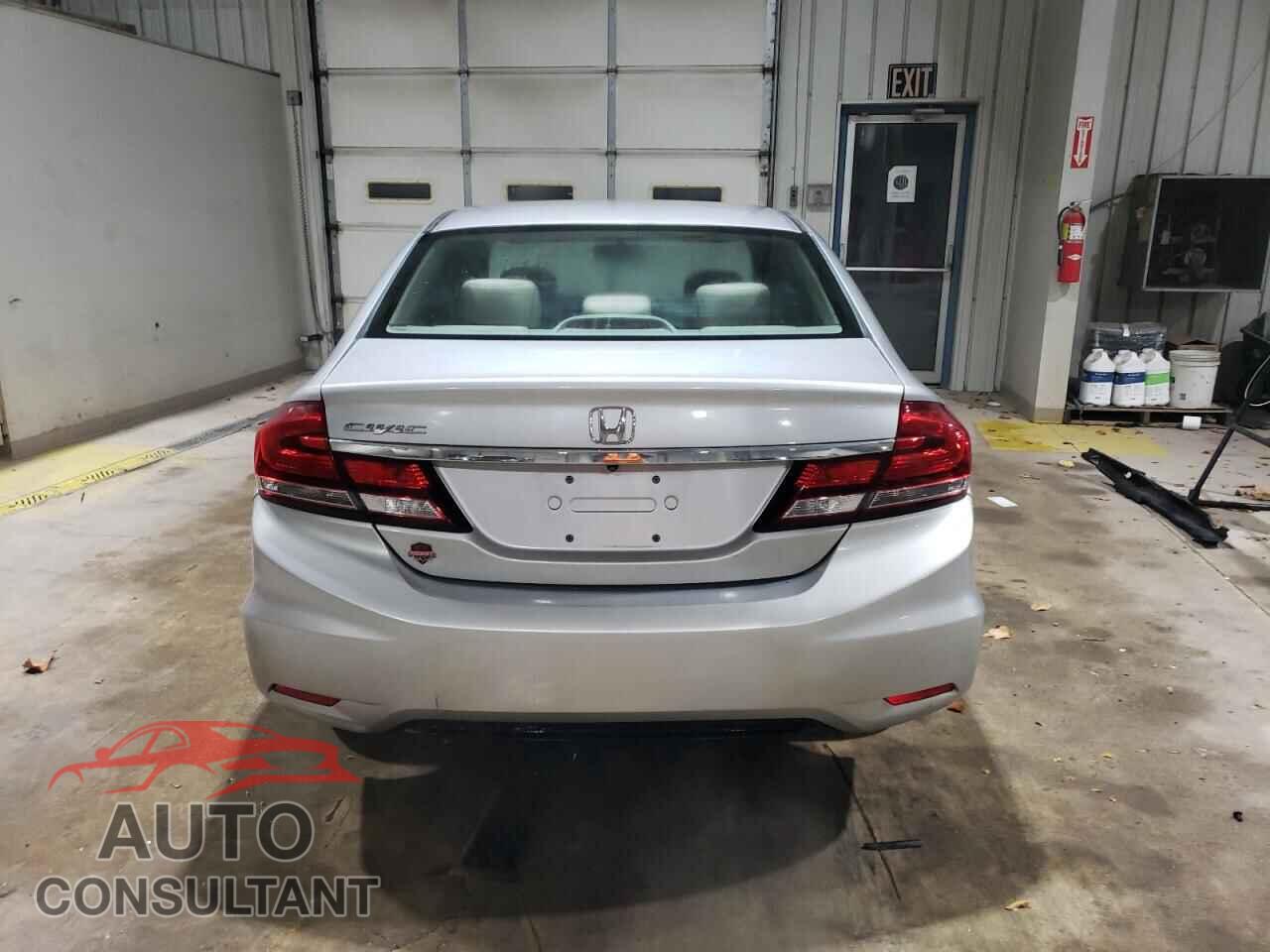 HONDA CIVIC 2013 - 19XFB2F55DE272270