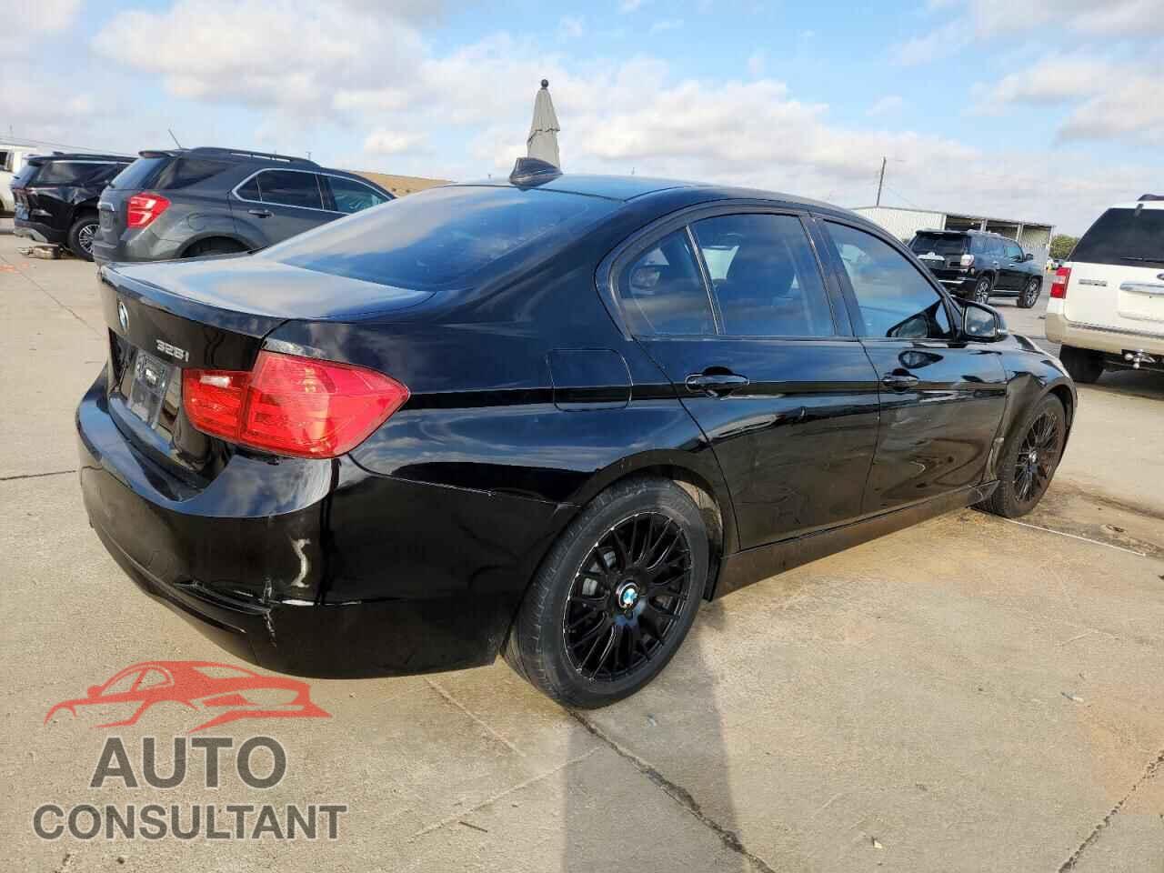 BMW 3 SERIES 2015 - WBA3A5G59FNP34458