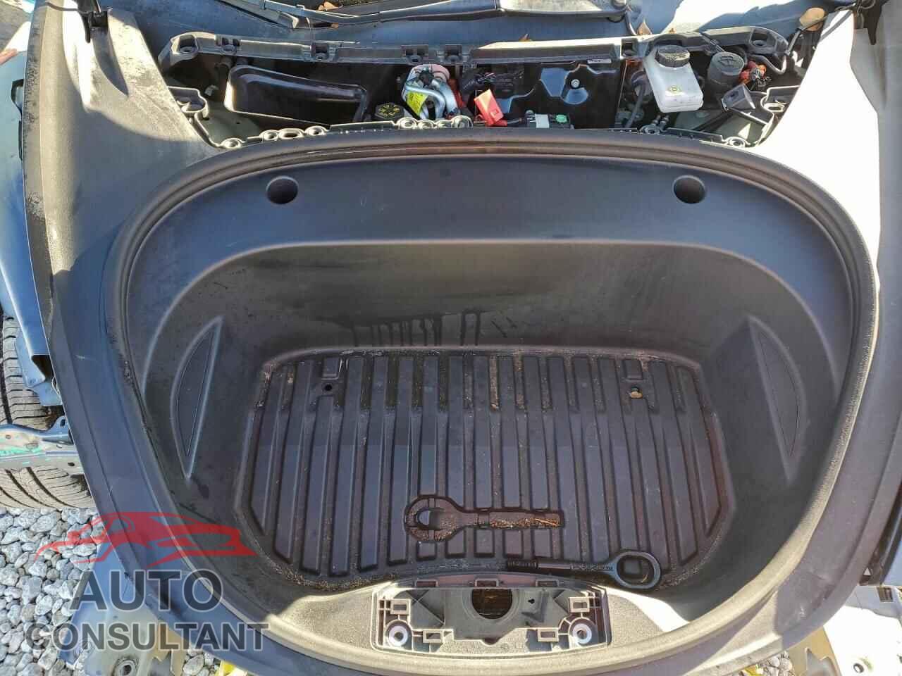 TESLA MODEL 3 2022 - 5YJ3E1EAXNF241532