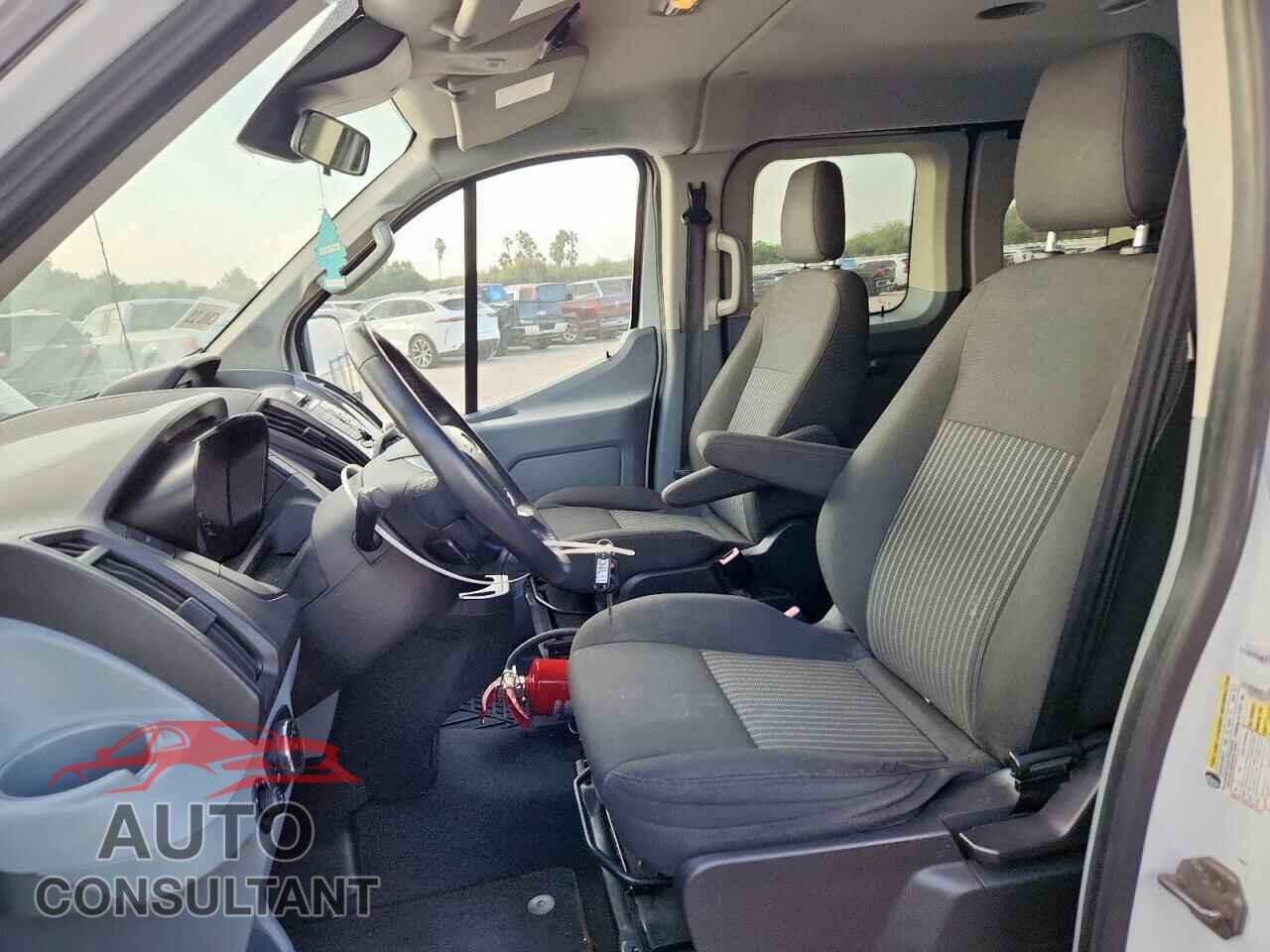FORD TRANSIT 2015 - 1FBZX2ZM8FKA76054