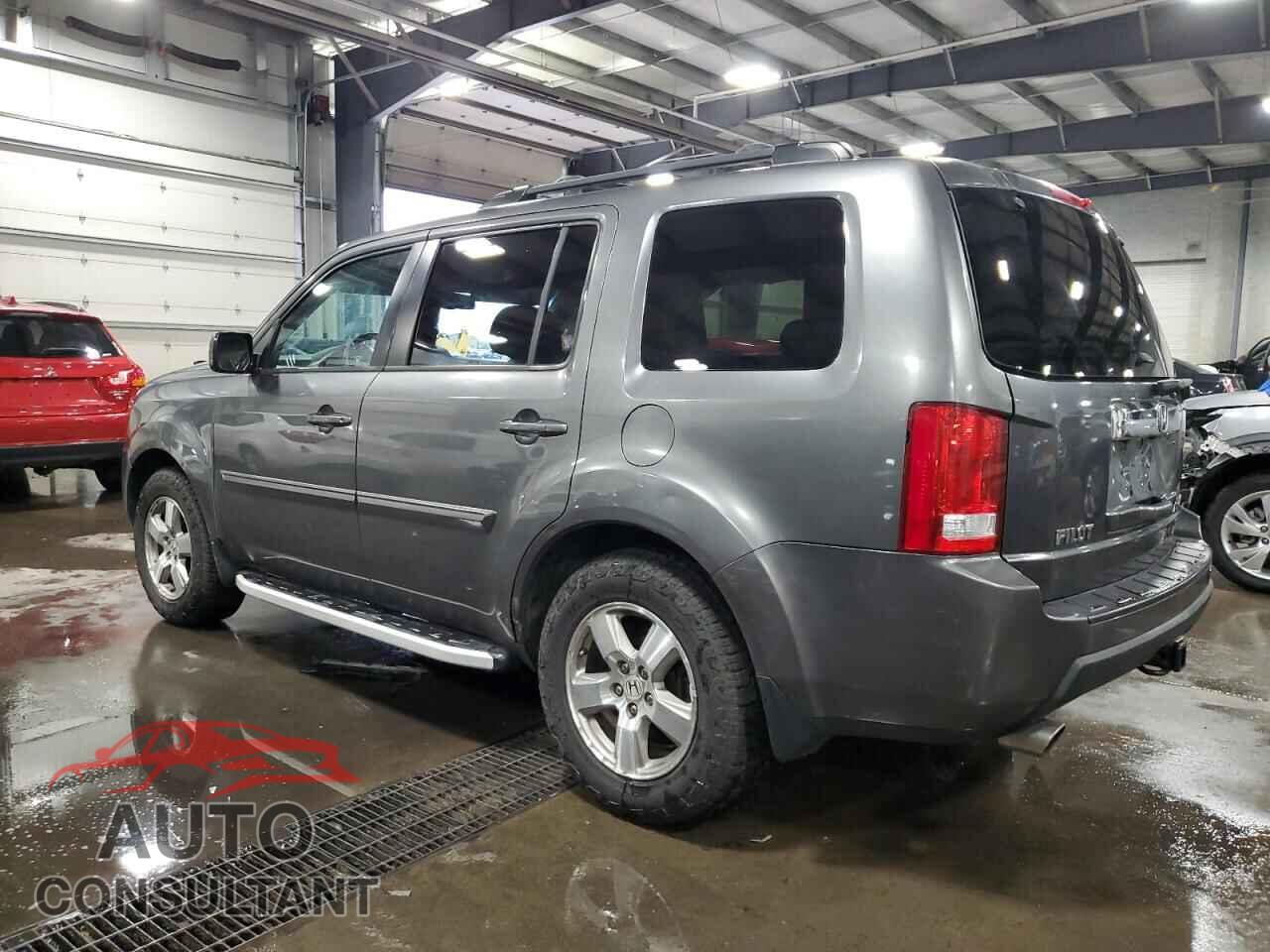 HONDA PILOT 2011 - 5FNYF4H75BB051704