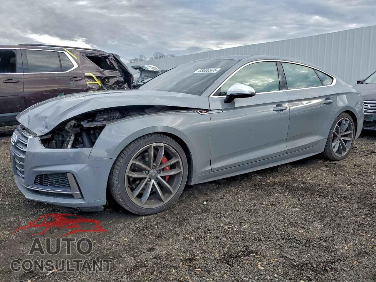 AUDI S5/RS5 2018 - WAUC4CF5XJA011117