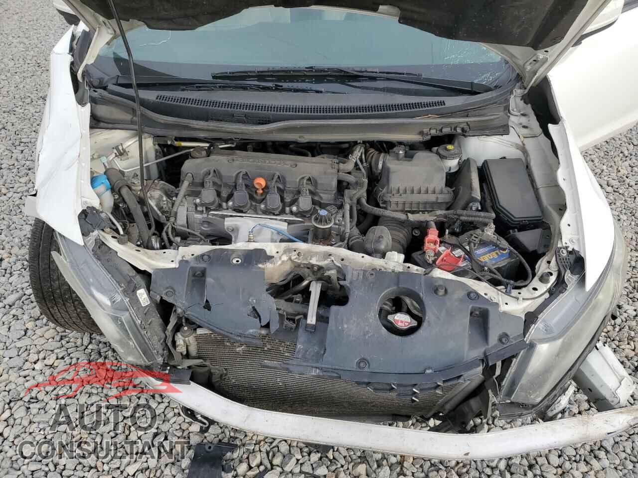HONDA CIVIC 2015 - 2HGFB2F82FH530845