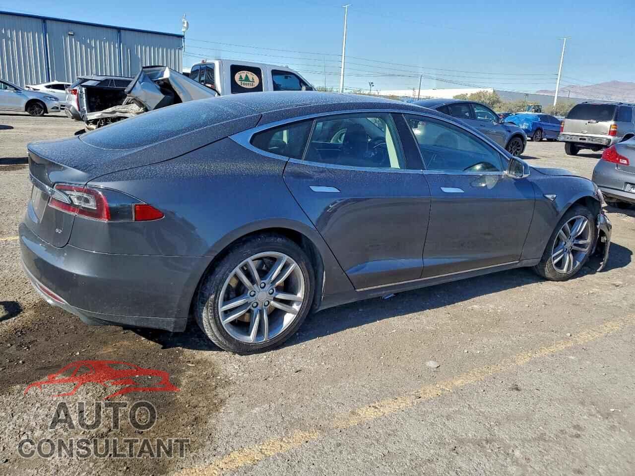 TESLA MODEL S 2015 - 5YJSA1S19FFP78339
