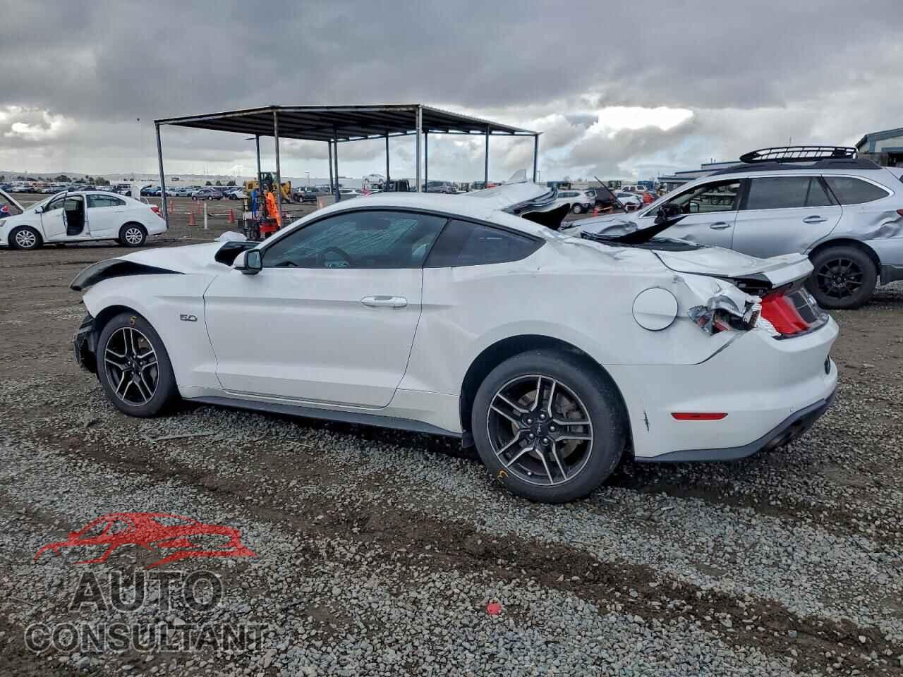 FORD MUSTANG 2021 - 1FA6P8CF1M5157314