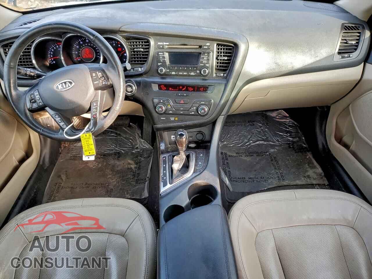 KIA OPTIMA 2011 - KNAGN4A79B5186367
