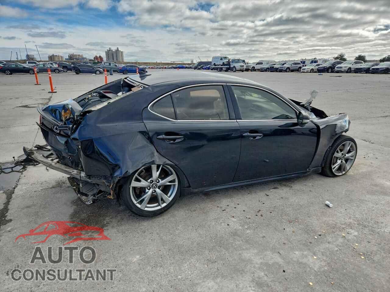 LEXUS IS 2009 - JTHBE262895022440