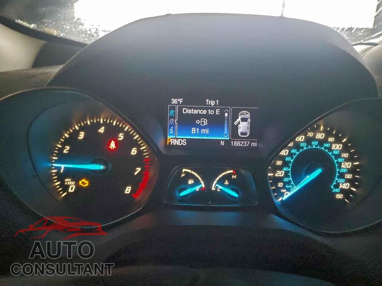FORD ESCAPE 2013 - 1FMCU0GX8DUB13533