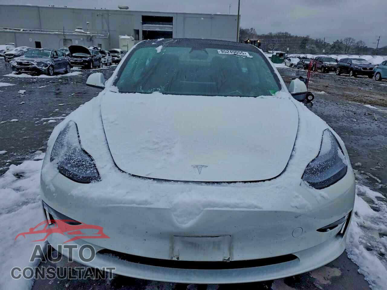 TESLA MODEL 3 2021 - 5YJ3E1EB0MF064657
