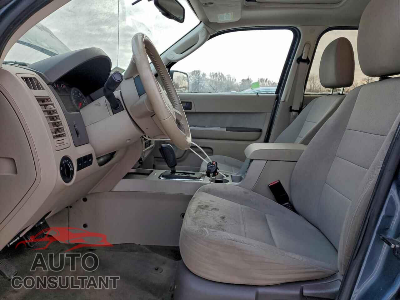 FORD ESCAPE 2011 - 1FMCU9DG2BKB28675