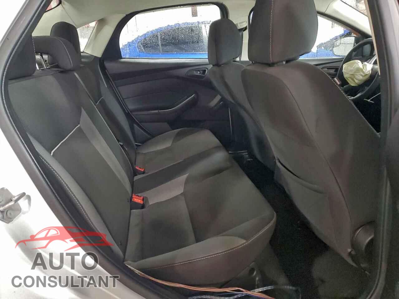 FORD FOCUS 2012 - 1FAHP3E22CL399819