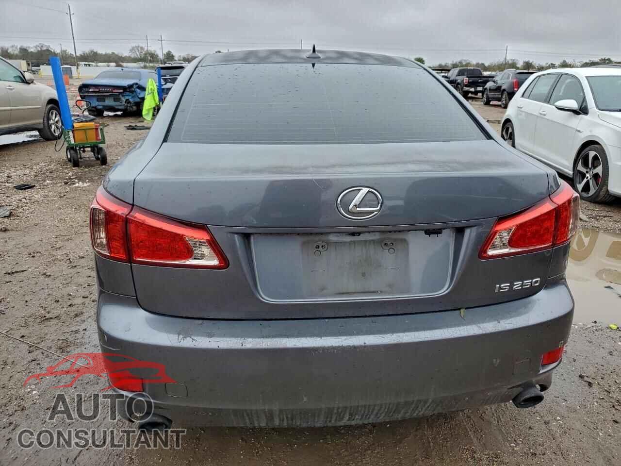 LEXUS IS 2012 - JTHBF5C22C5158895
