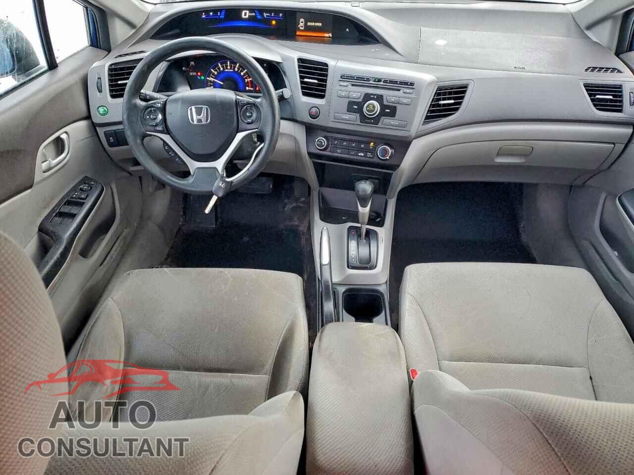 HONDA CIVIC 2012 - 2HGFB2F48CH029659