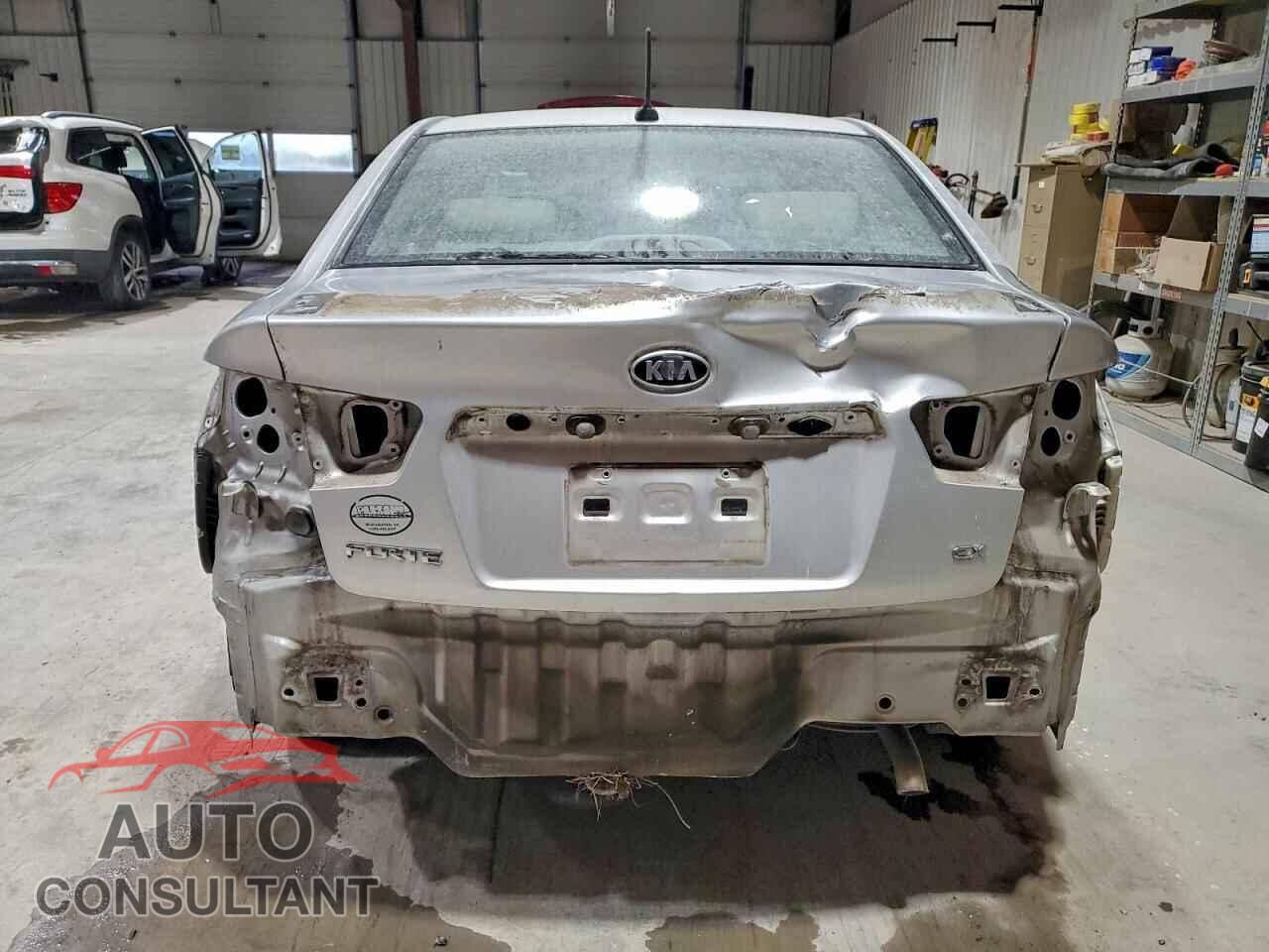KIA FORTE 2011 - KNAFU4A28B5384411