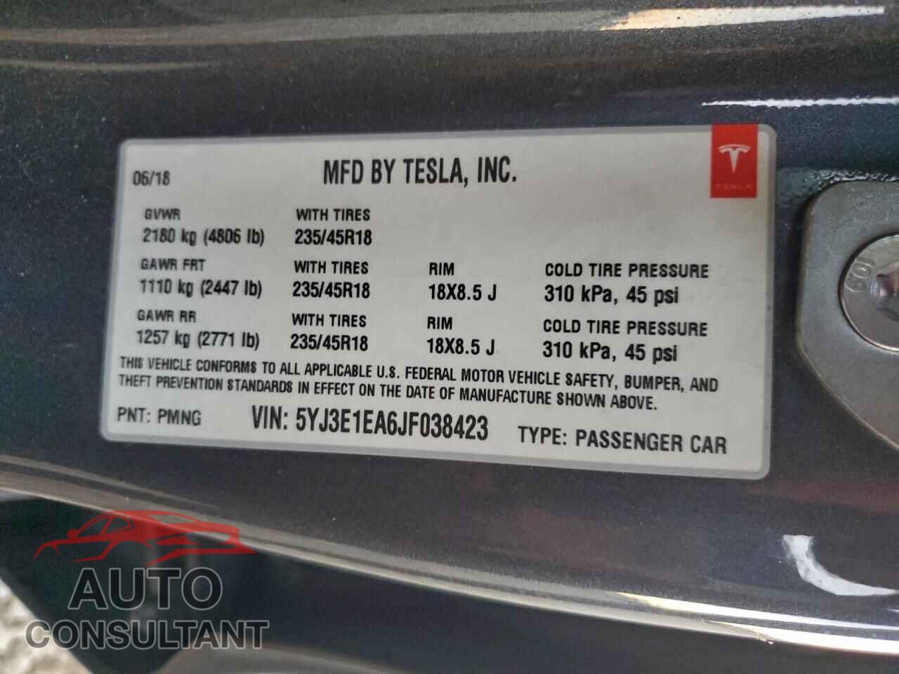 TESLA MODEL 3 2018 - 5YJ3E1EA6JF038423