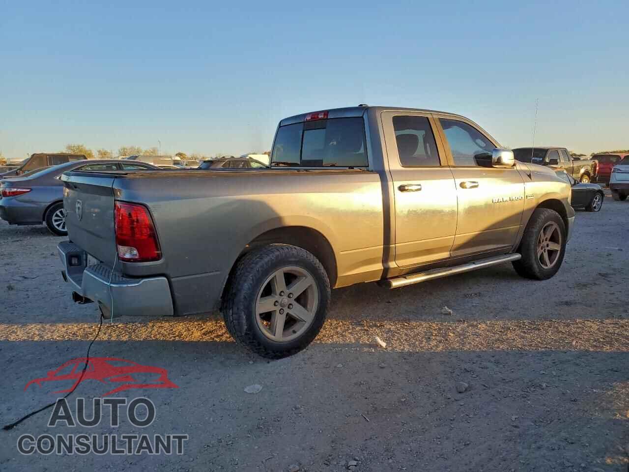 DODGE RAM 1500 2012 - 1C6RD6GTXCS282100