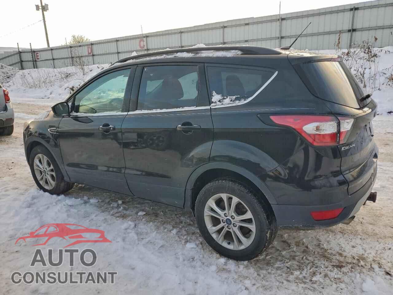 FORD ESCAPE 2017 - 1FMCU0G95HUE34338