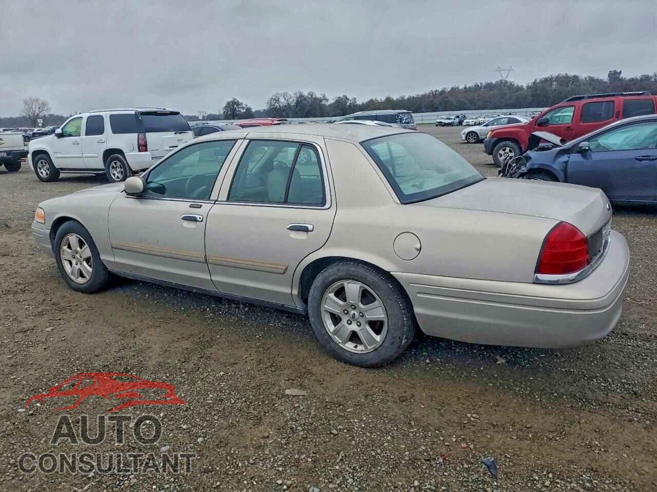 FORD CROWN VIC 2011 - 2FABP7EV3BX127384