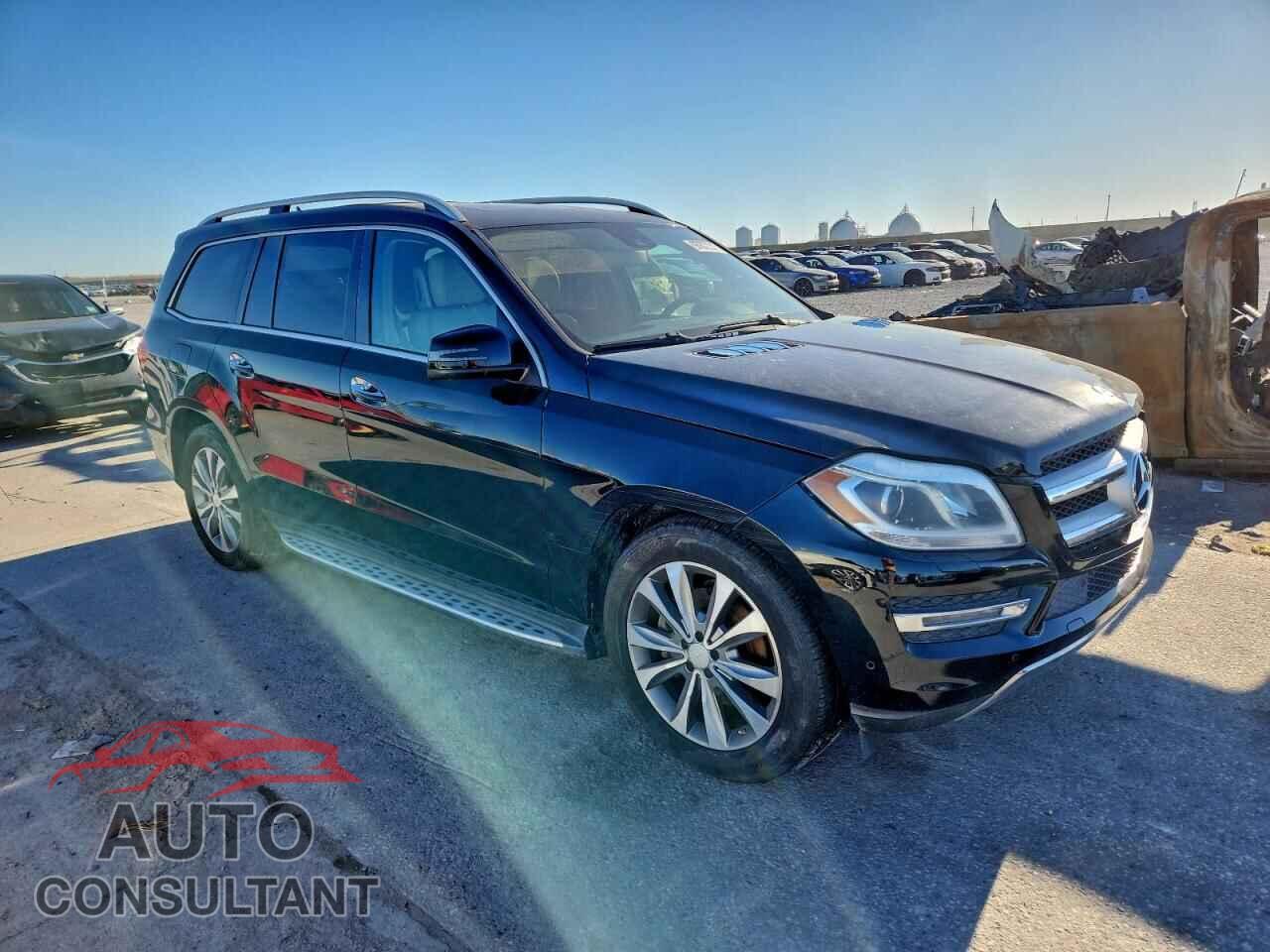 MERCEDES-BENZ GL-CLASS 2014 - 4JGDF7CEXEA307687