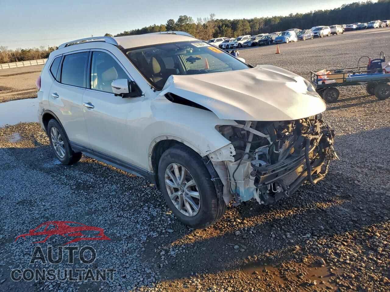 NISSAN ROGUE 2018 - KNMAT2MT4JP577344