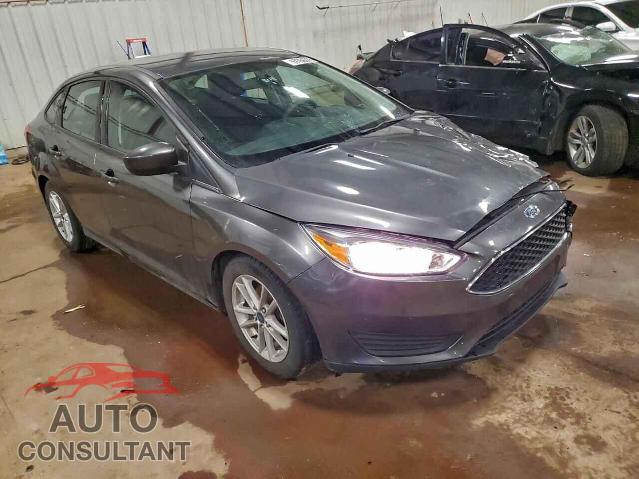 FORD FOCUS 2018 - 1FADP3F22JL328033