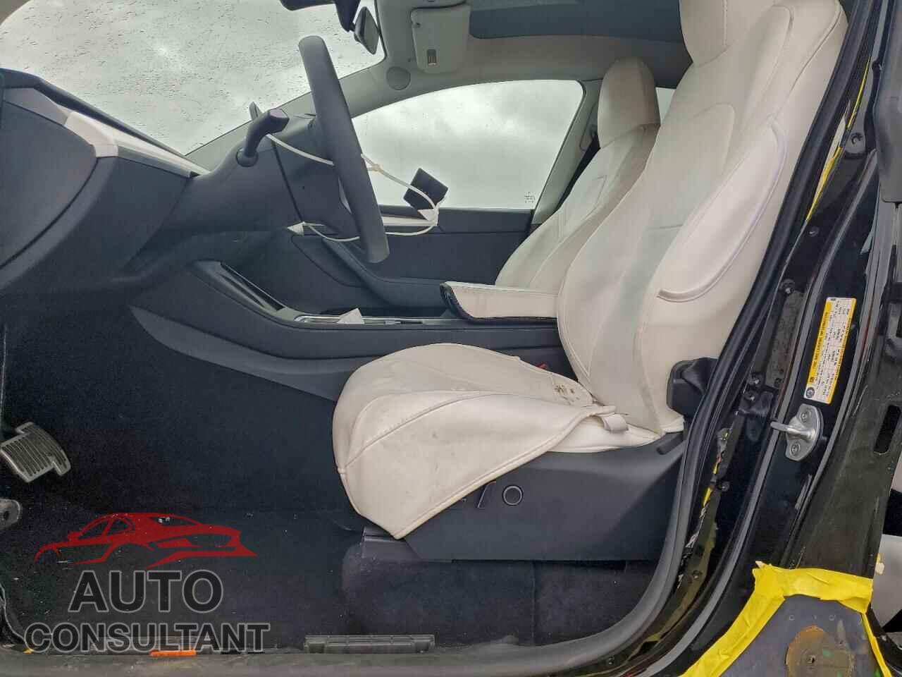 TESLA MODEL Y 2023 - 7SAYGDEE3PF764885