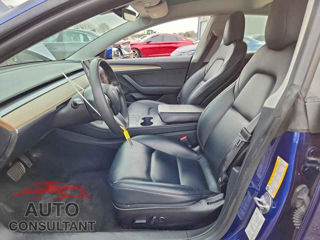 TESLA MODEL 3 2022 - 5YJ3E1EA8NF289904