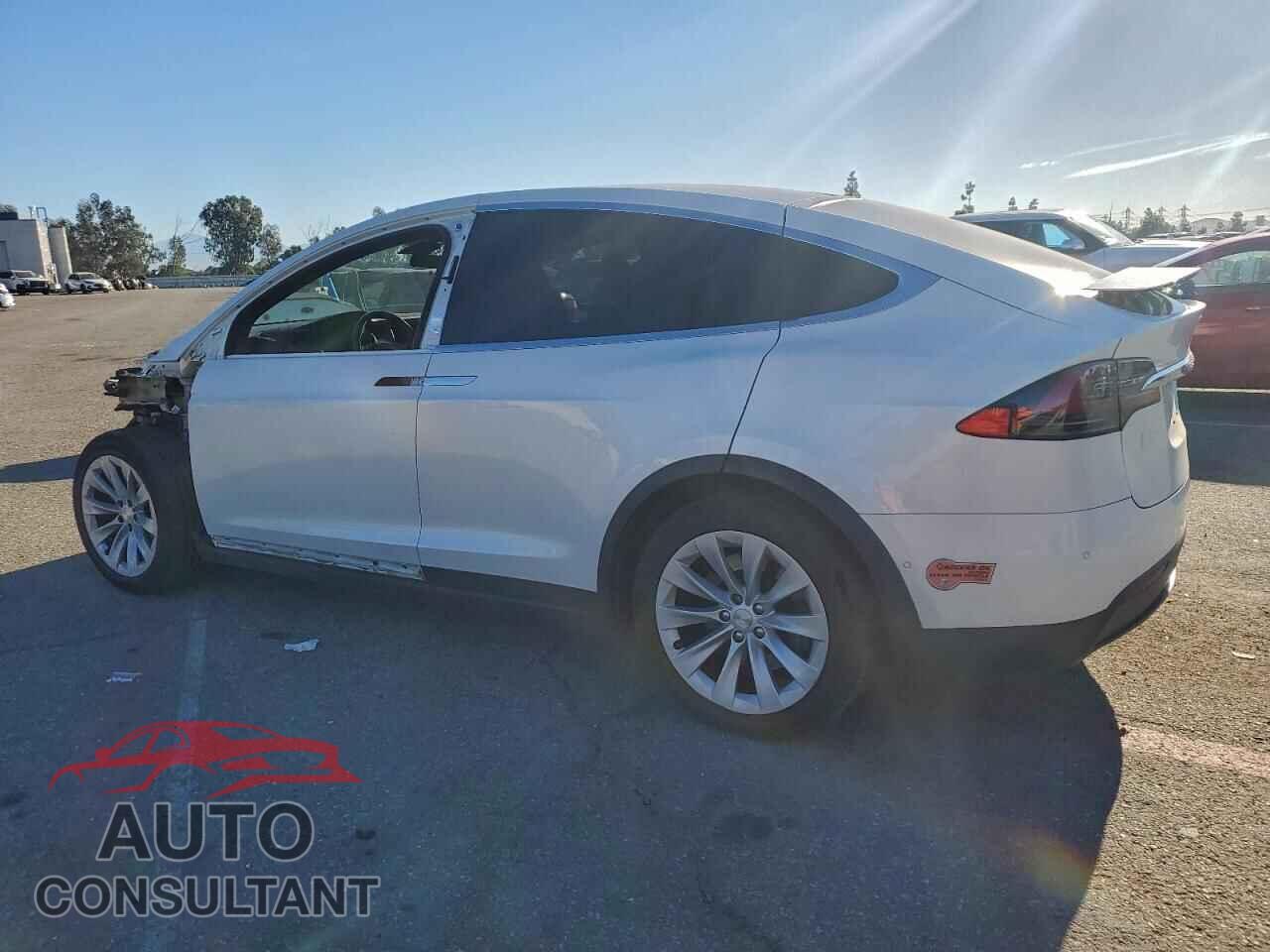 TESLA MODEL X 2020 - 5YJXCDE20LF261304