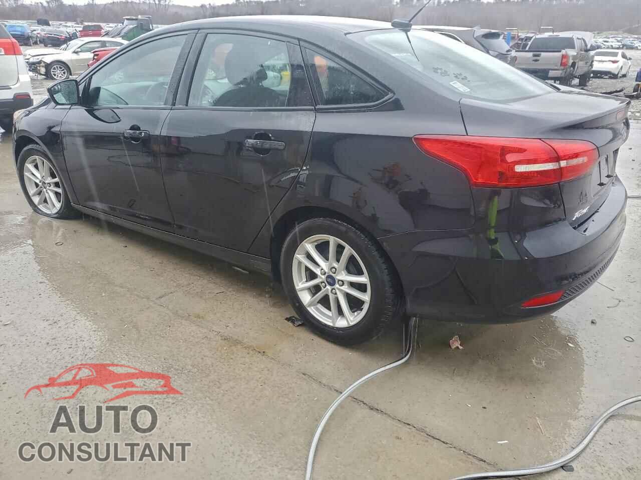 FORD FOCUS 2015 - 1FADP3F22FL298250