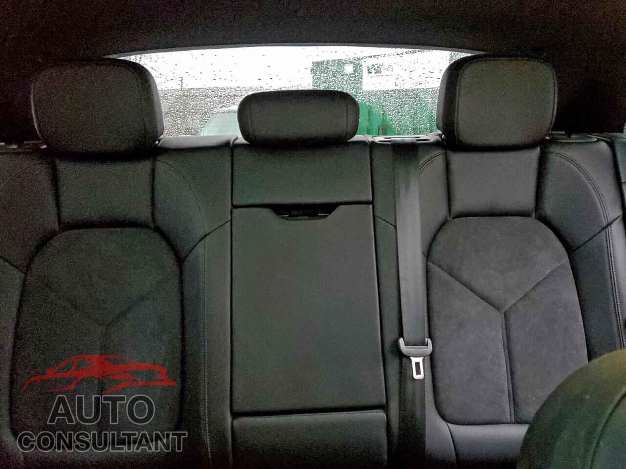 PORSCHE MACAN 2017 - WP1AA2A54HLB03986