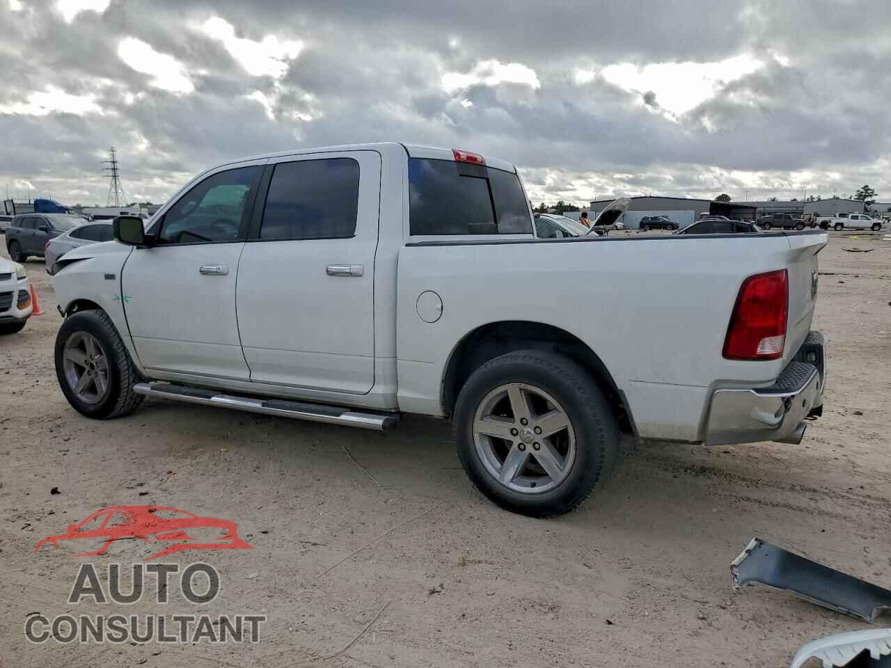 DODGE RAM 1500 2012 - 1C6RD6LT0CS286159