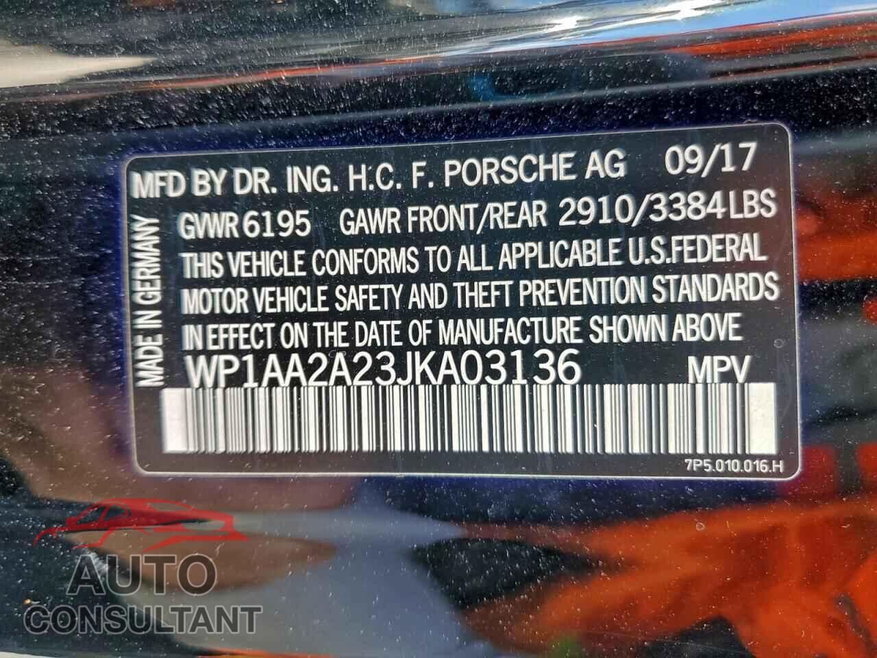 PORSCHE CAYENNE 2018 - WP1AA2A23JKA03136