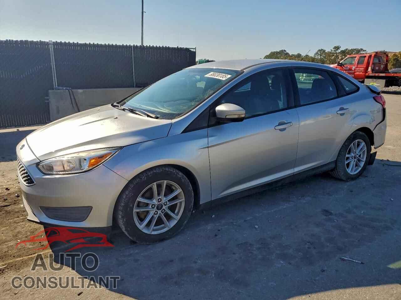FORD FOCUS 2017 - 1FADP3F24HL332174
