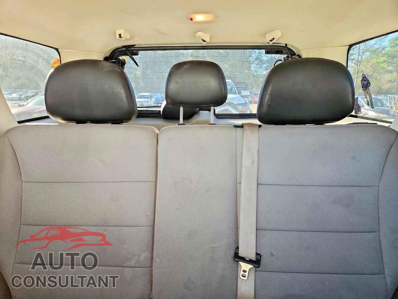 FORD ESCAPE 2011 - 1FMCU0D71BKA79075