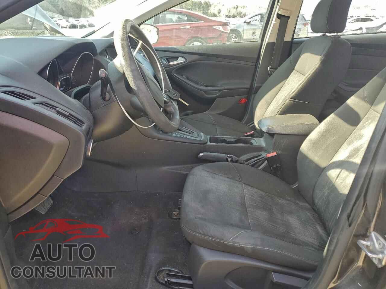 FORD FOCUS 2015 - 1FADP3F24FL329708