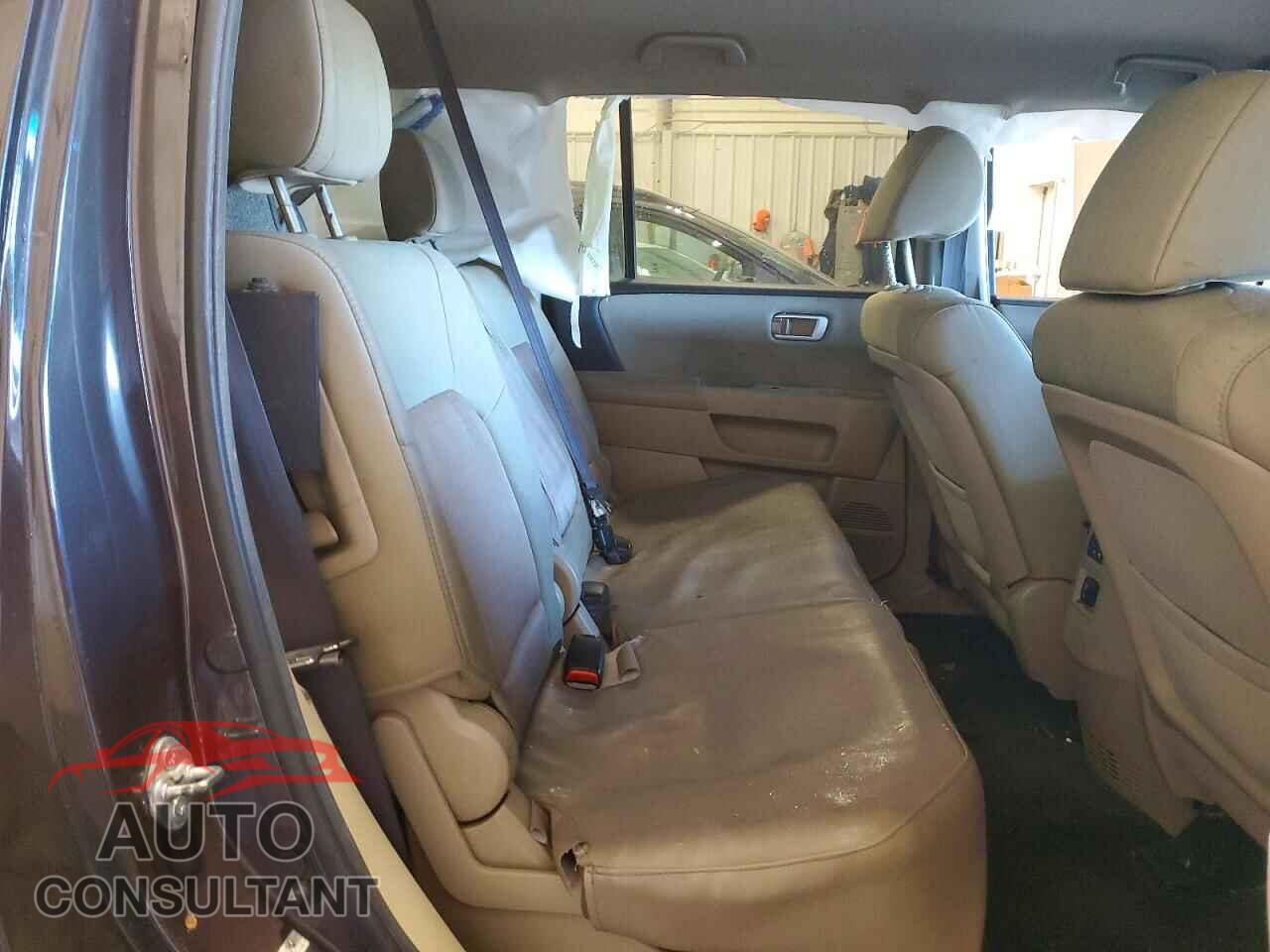 HONDA PILOT 2012 - 5FNYF4H41CB015497
