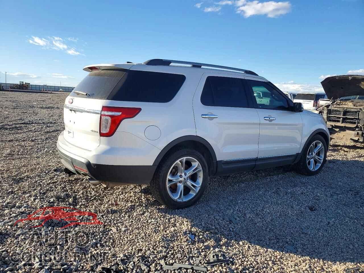FORD EXPLORER 2011 - 1FMHK8F81BGA56625