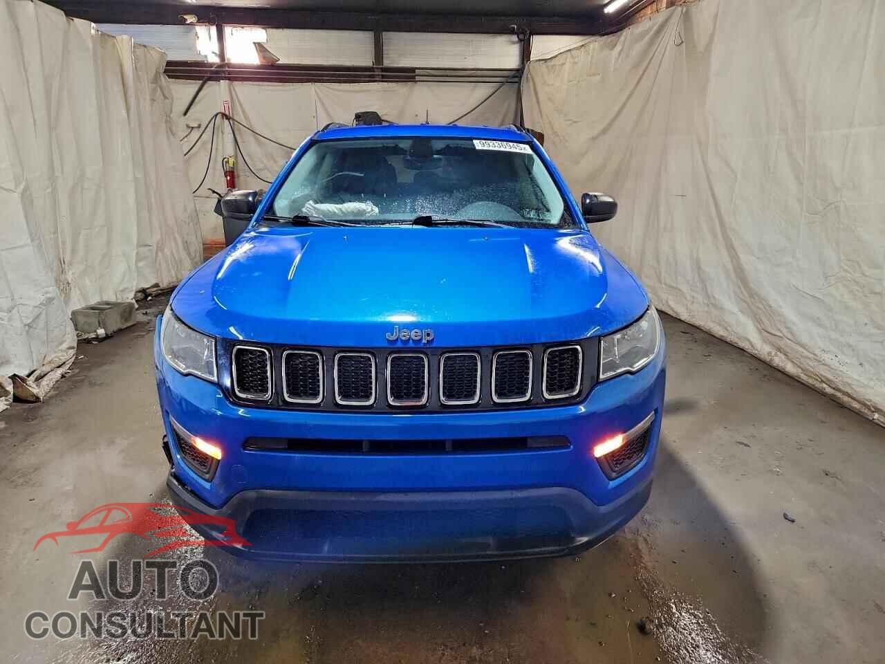 JEEP COMPASS 2018 - 3C4NJDAB4JT230350