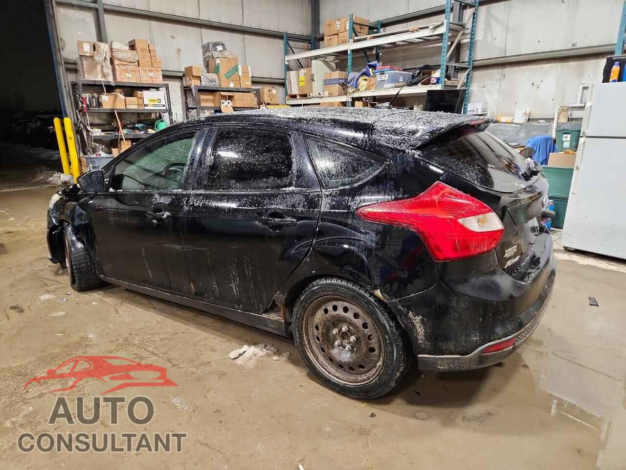FORD FOCUS 2012 - 1FAHP3K28CL228349